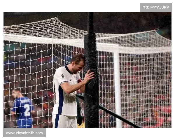 贝林厄姆与古德利对抗瞬间，社交媒体互动展现体育精神